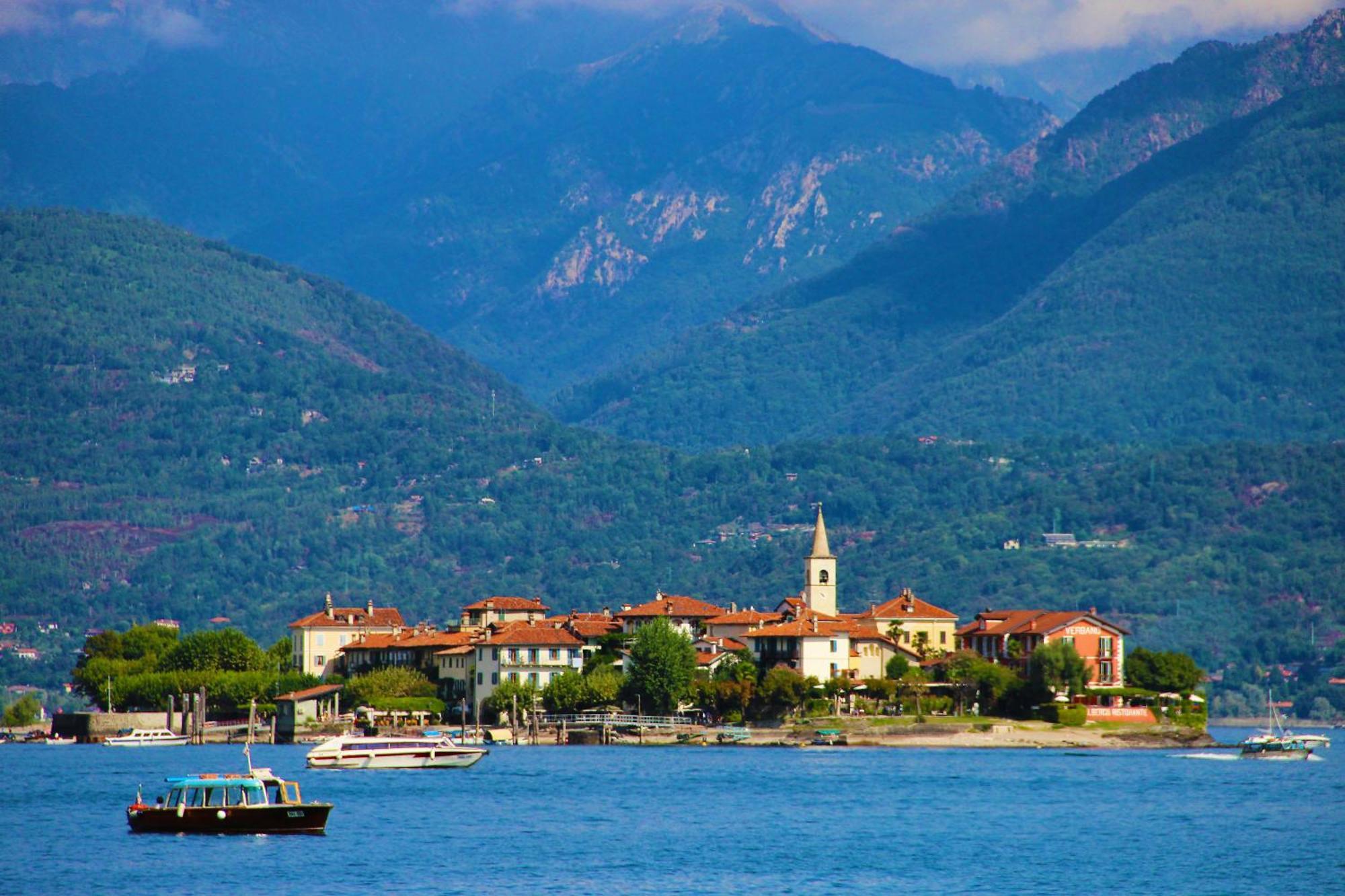 Le Dalie - Appartamento Stresa - Magognino Brisino Luaran gambar
